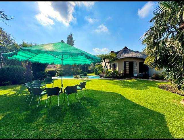 5 BEDROOM HOUSE FOR SALE IN ASTON MANOR